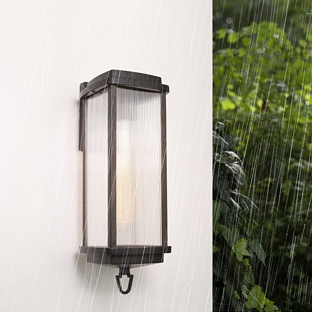 Modern Outdoor Wall Lantern