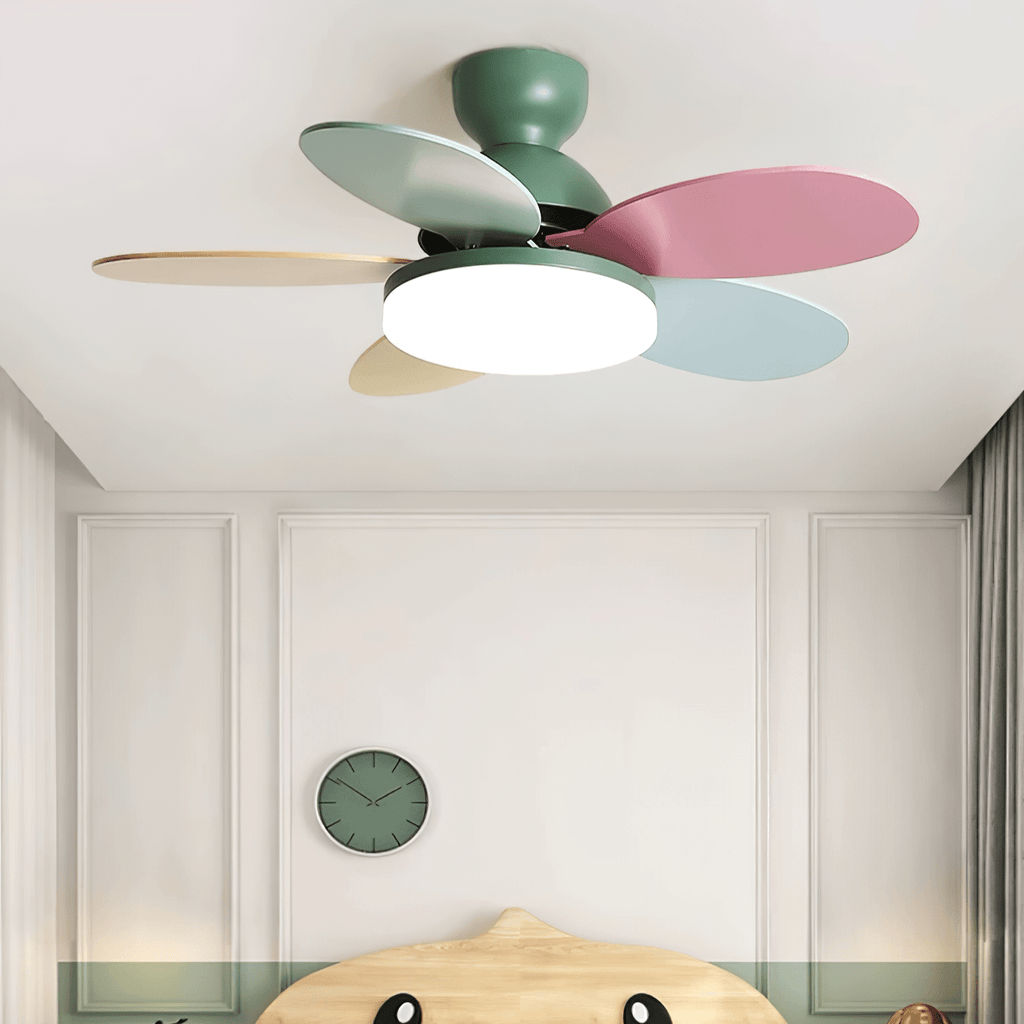 Petalo Ceiling Fan with Light