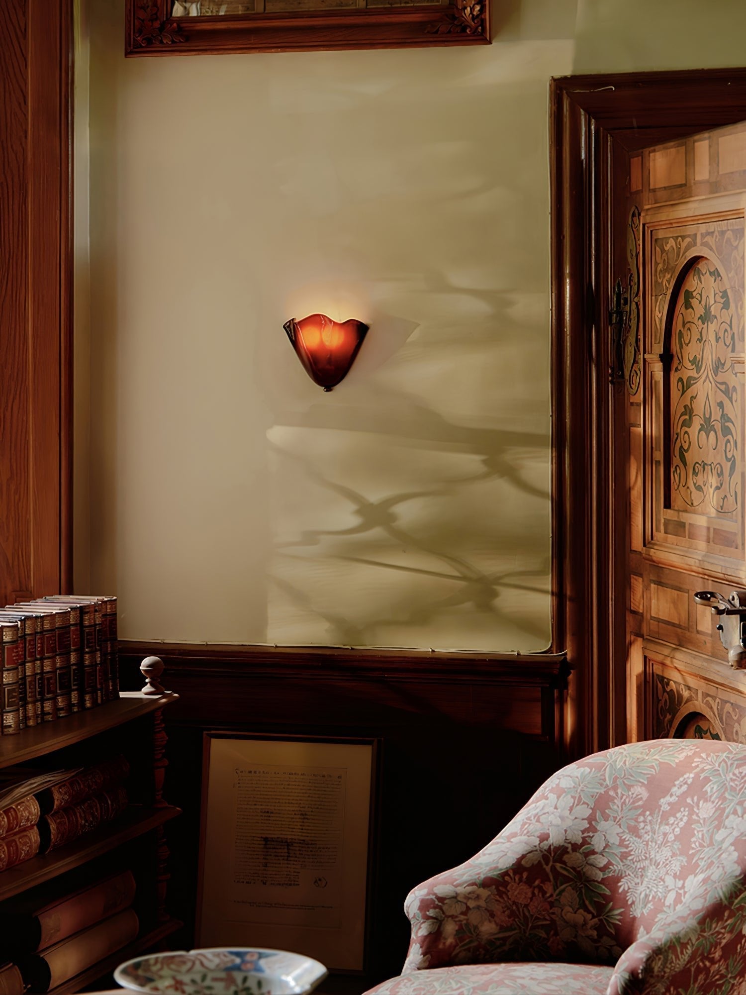 Petalia Petal Wall Light