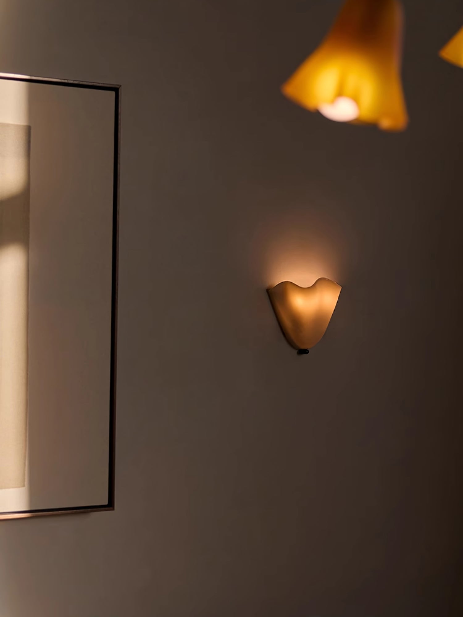 Petalia Petal Wall Light