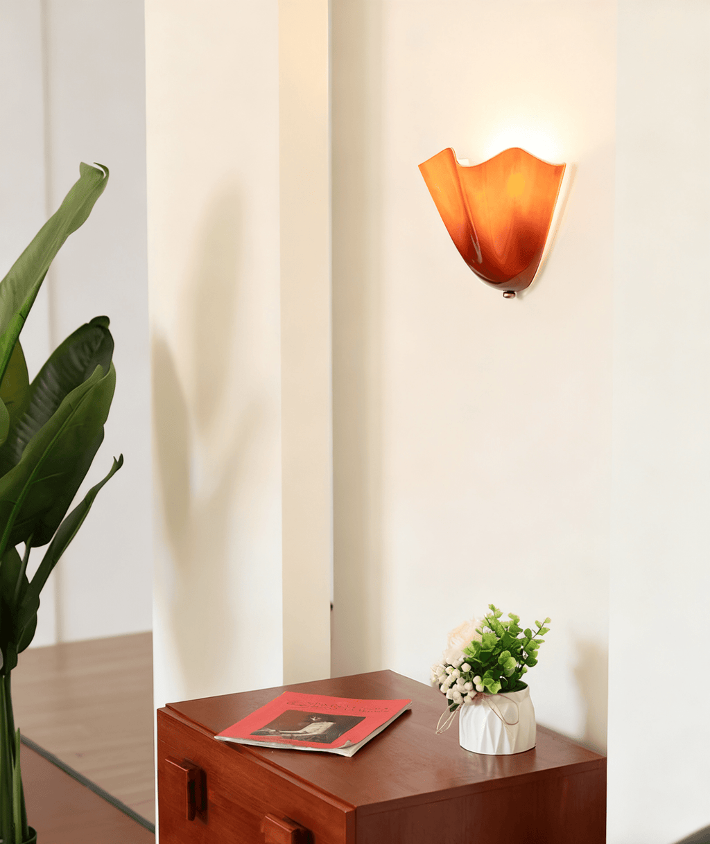 Petalia Petal Wall Light