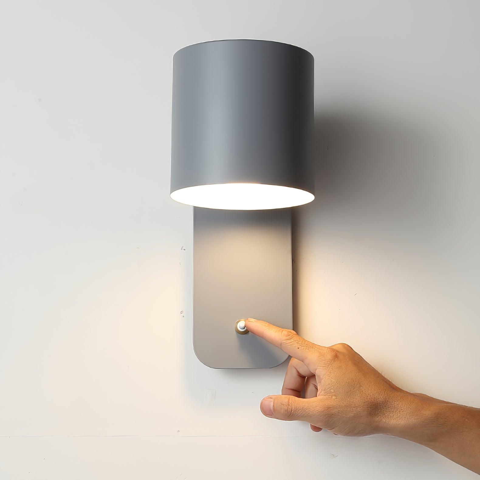 Cilindro Rotating Wall Lamp