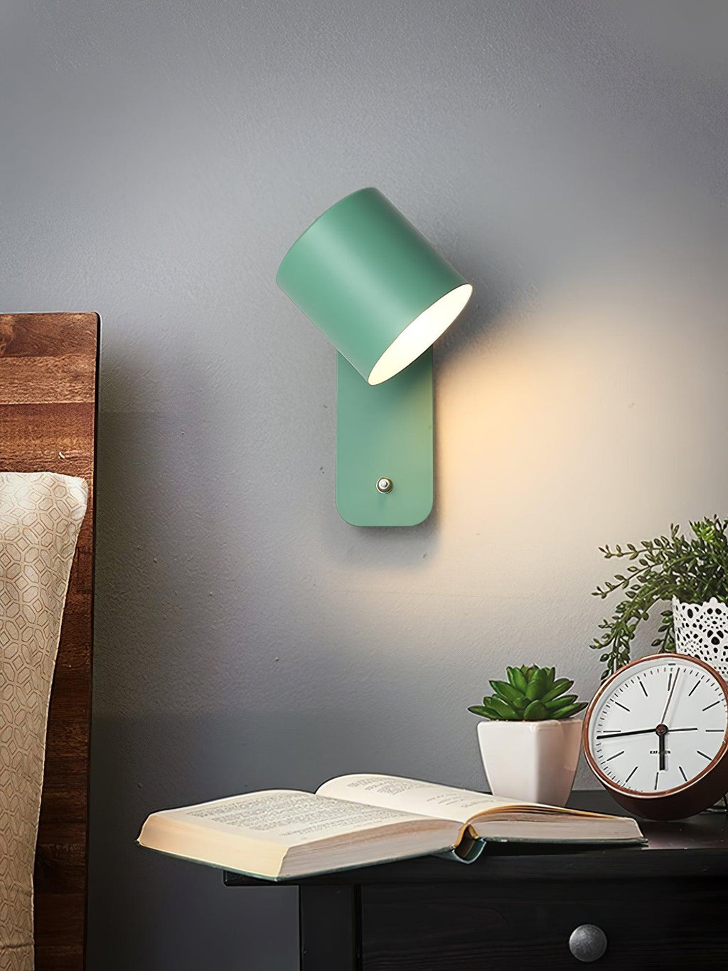 Cilindro Rotating Wall Lamp