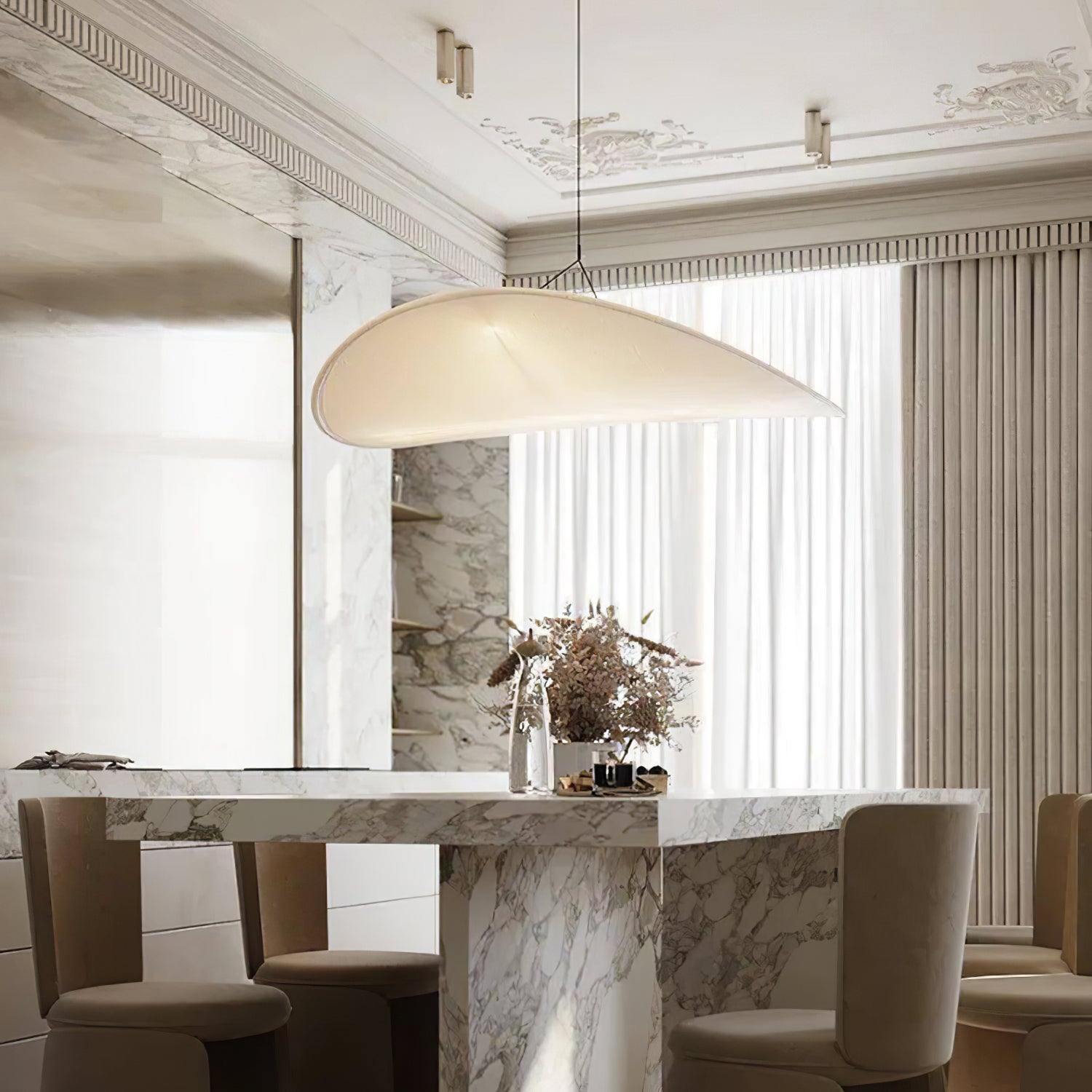 Tense Linear Pendant Light