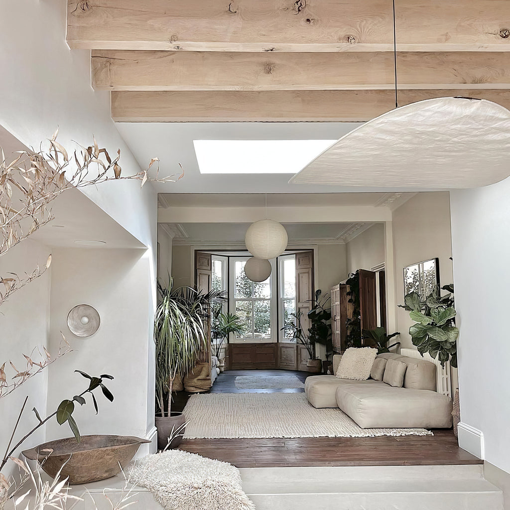 Tense Linear Pendant Light