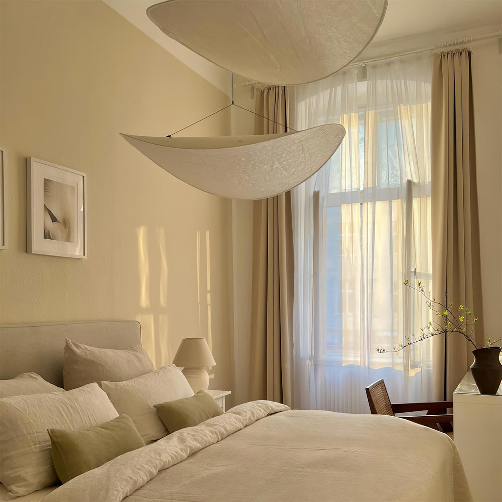 Tense Linear Pendant Light