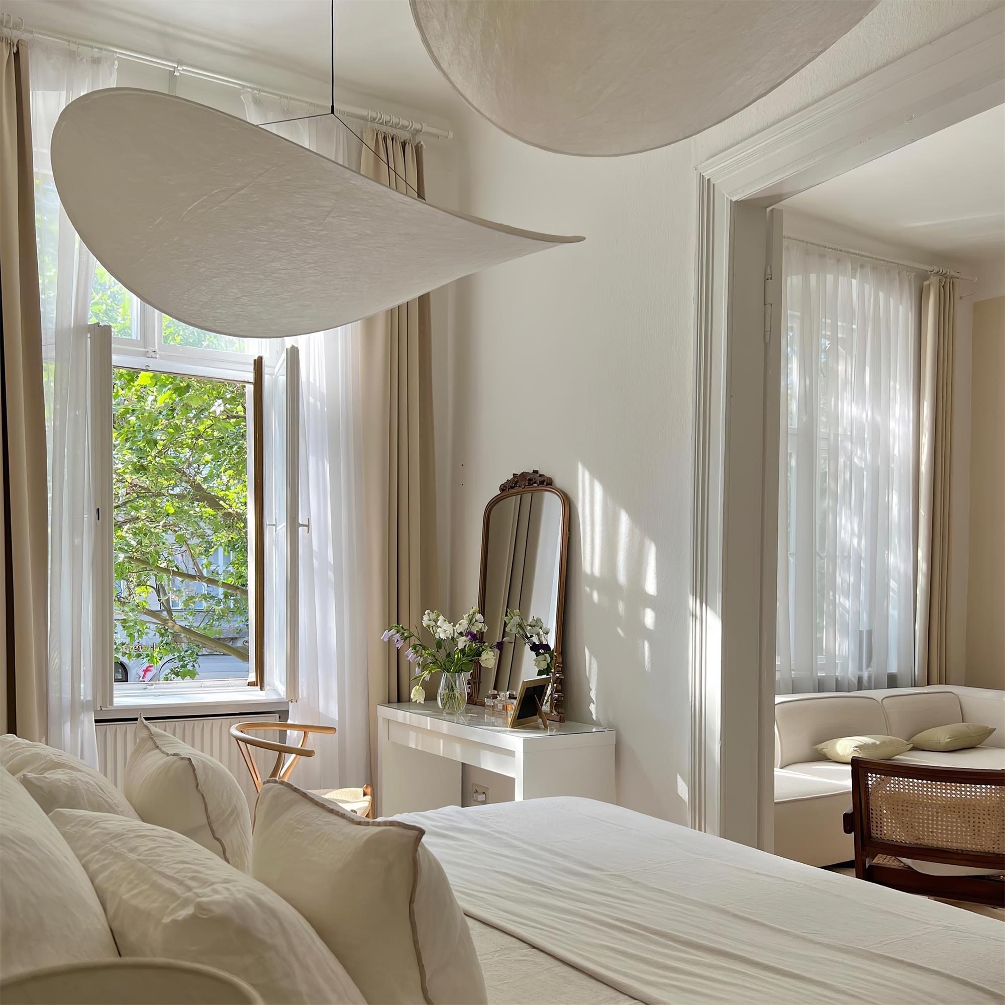 Tense Linear Pendant Light