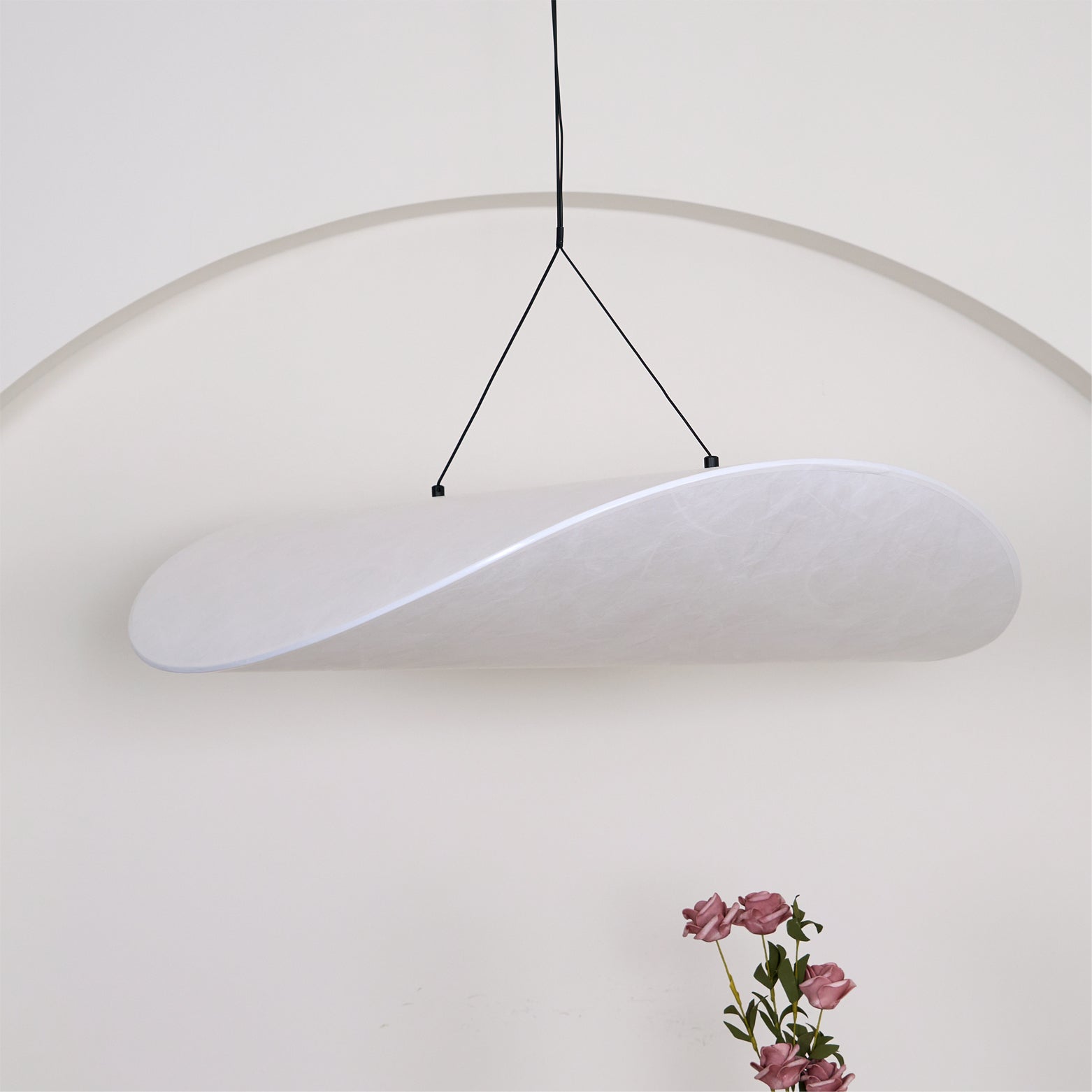 Tense Linear Pendant Light