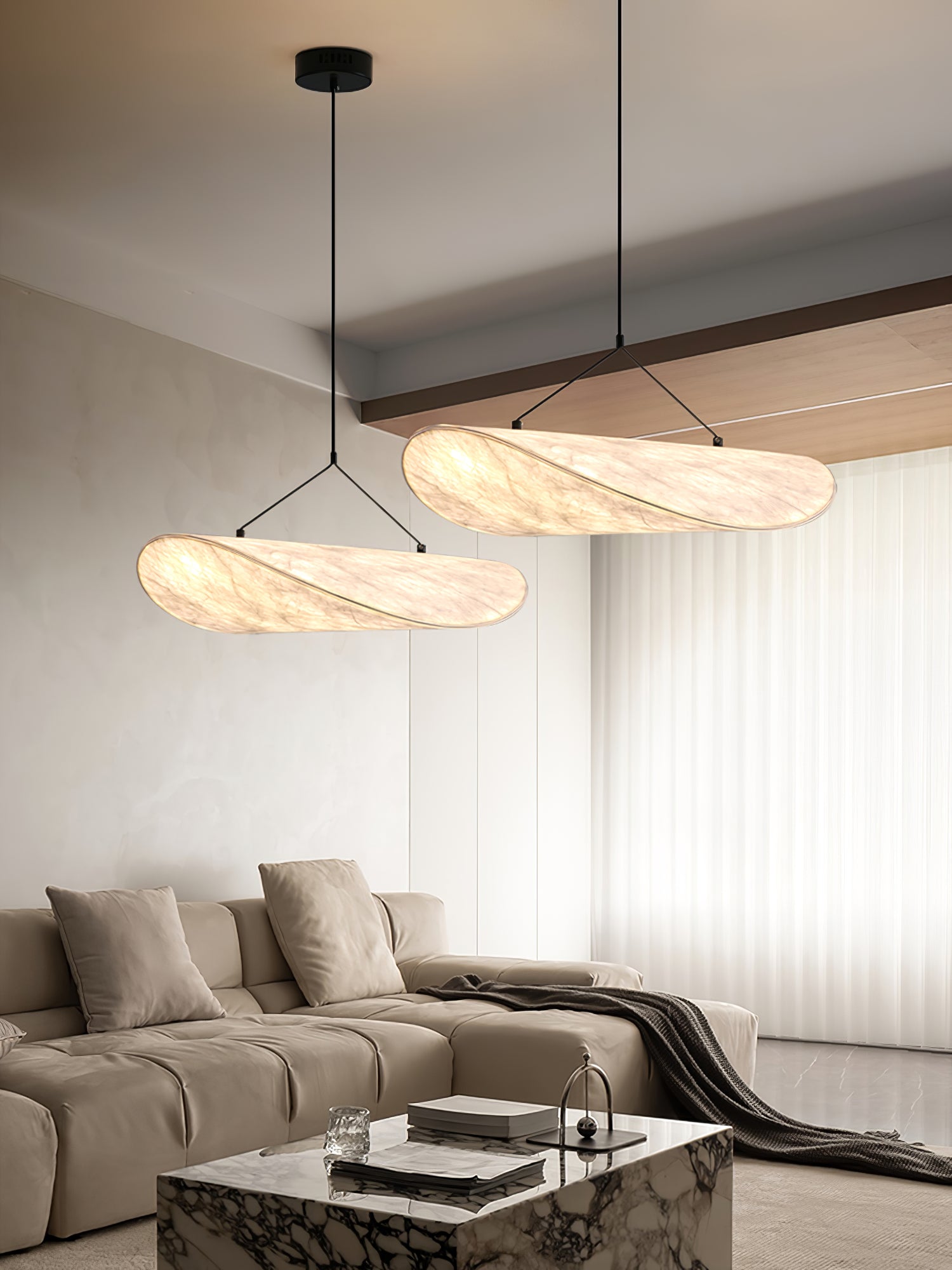 Tense Linear Pendant Light