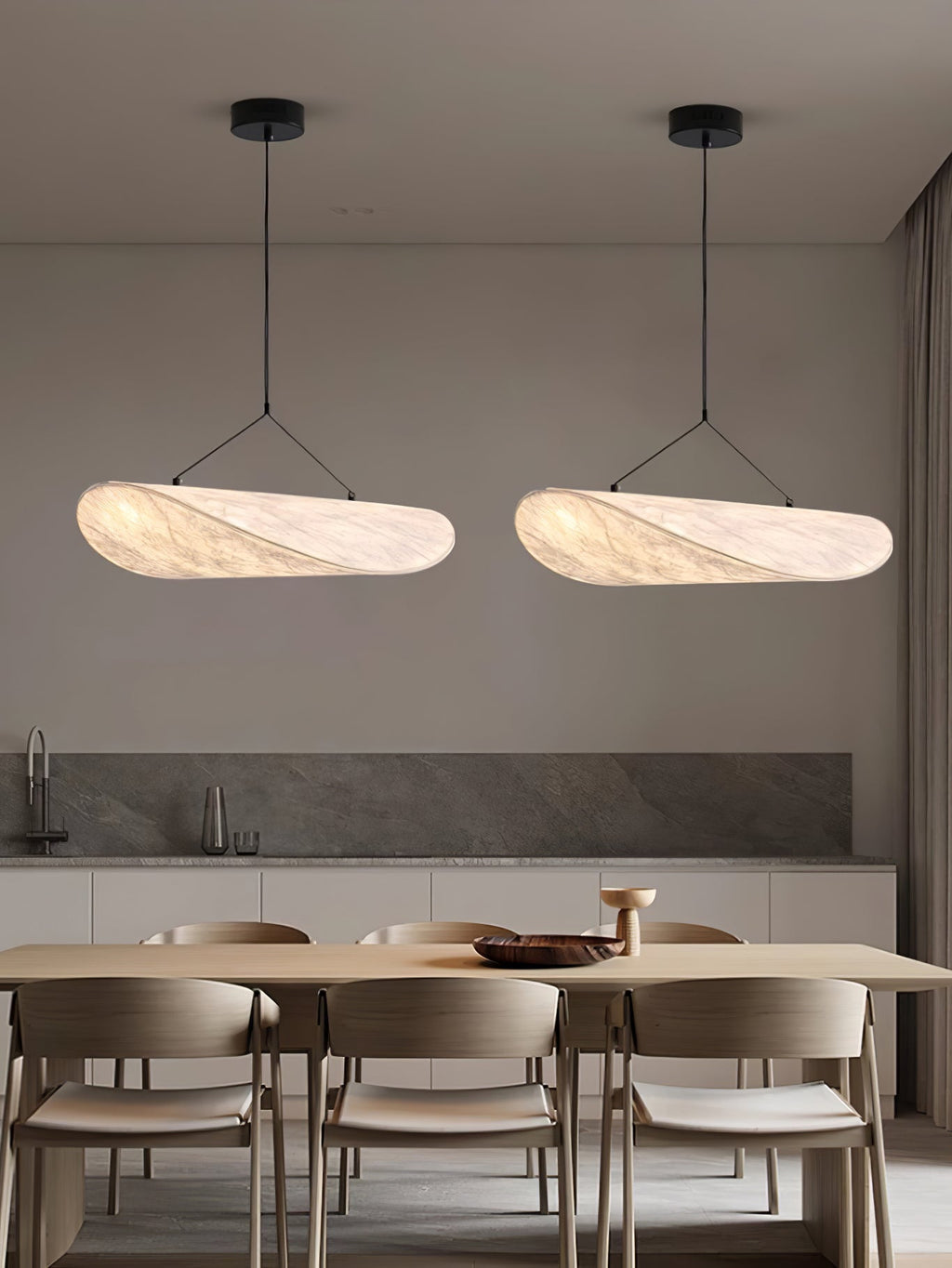 Tense Linear Pendant Light