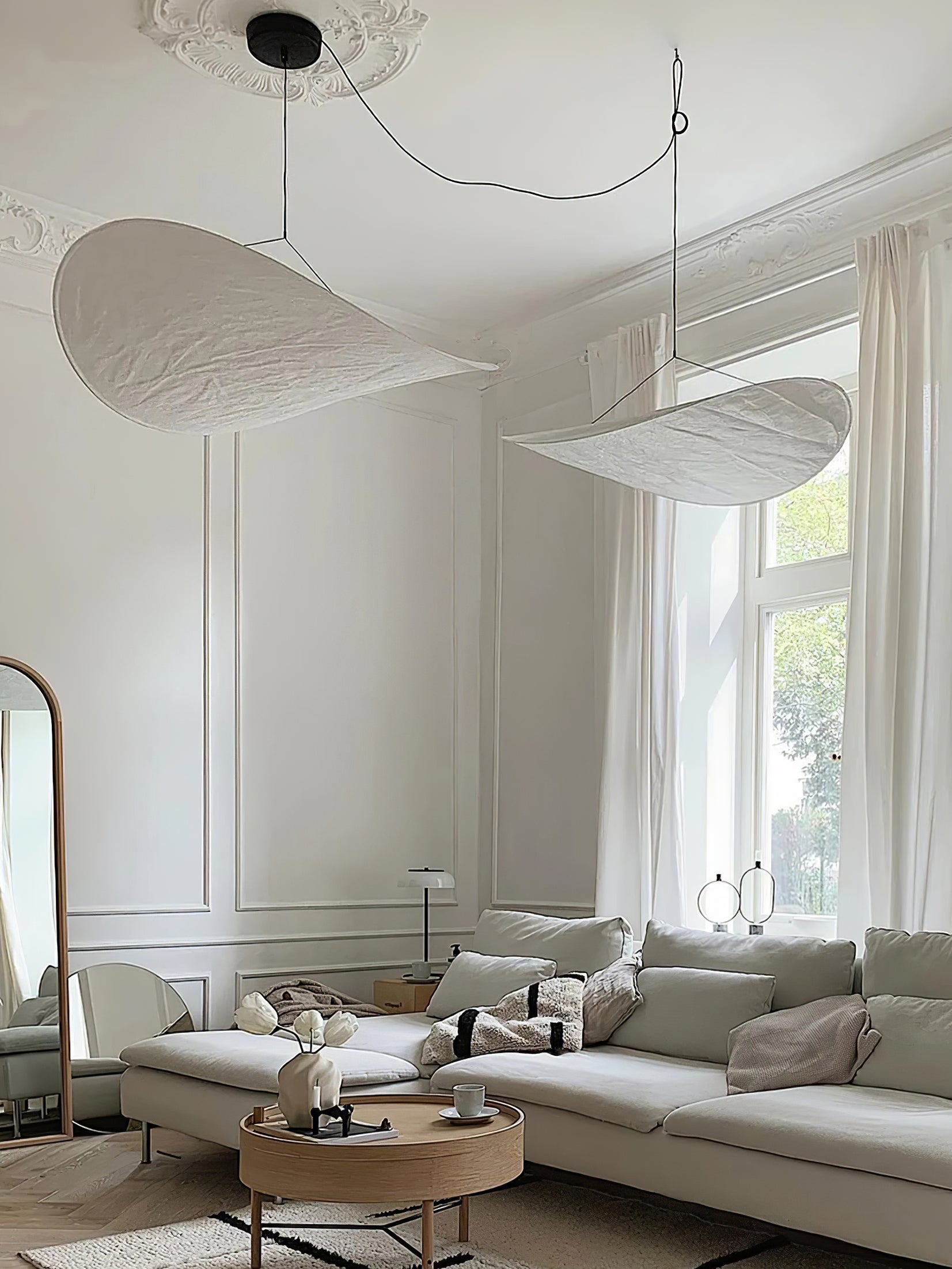 Tense Linear Pendant Light