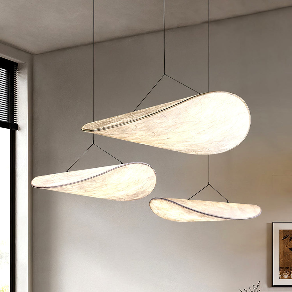 Tense Linear Pendant Light