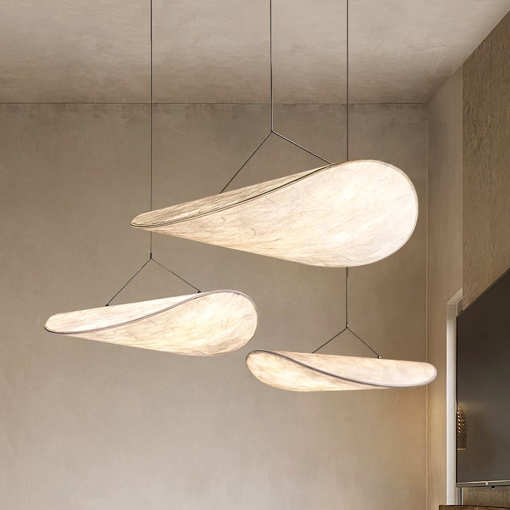 Tense Linear Pendant Light