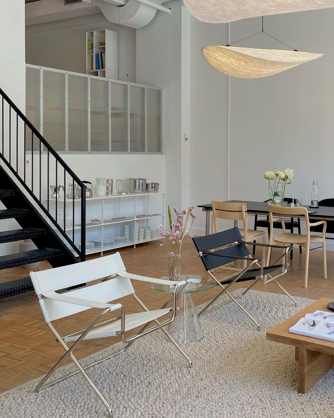 Tense Linear Pendant Light