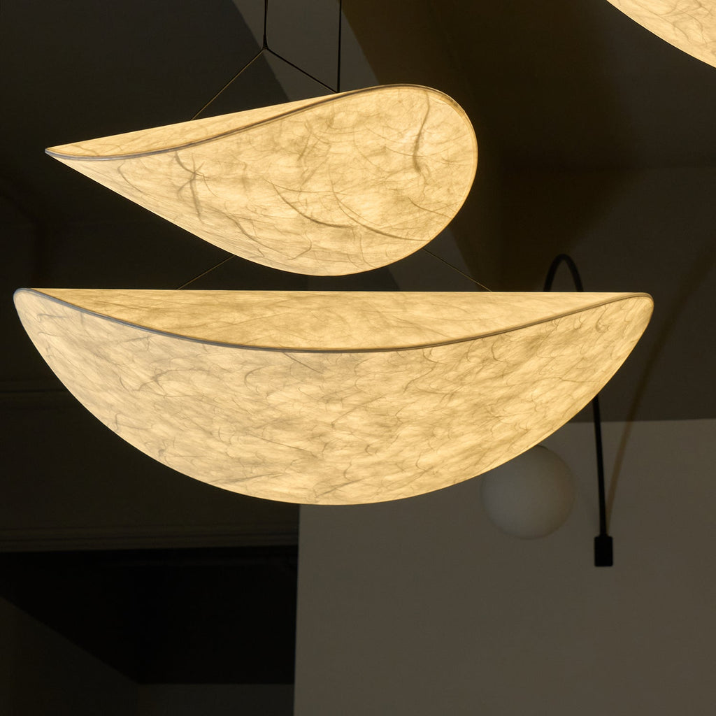 Tense Linear Pendant Light