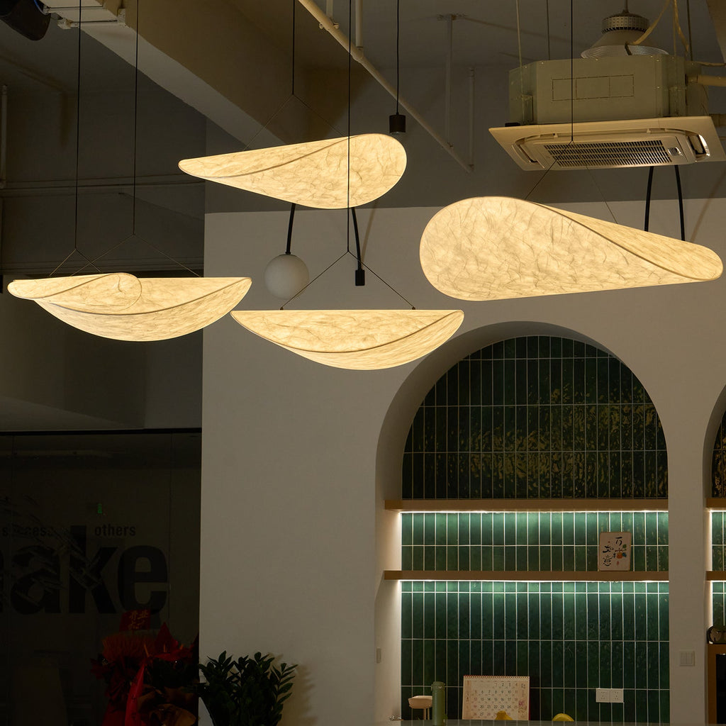 Tense Linear Pendant Light