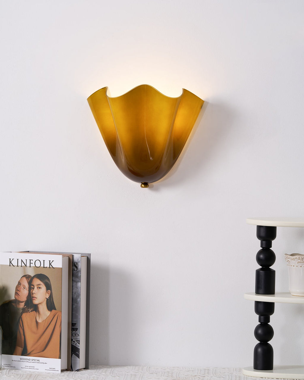 Petalia Petal Wall Light